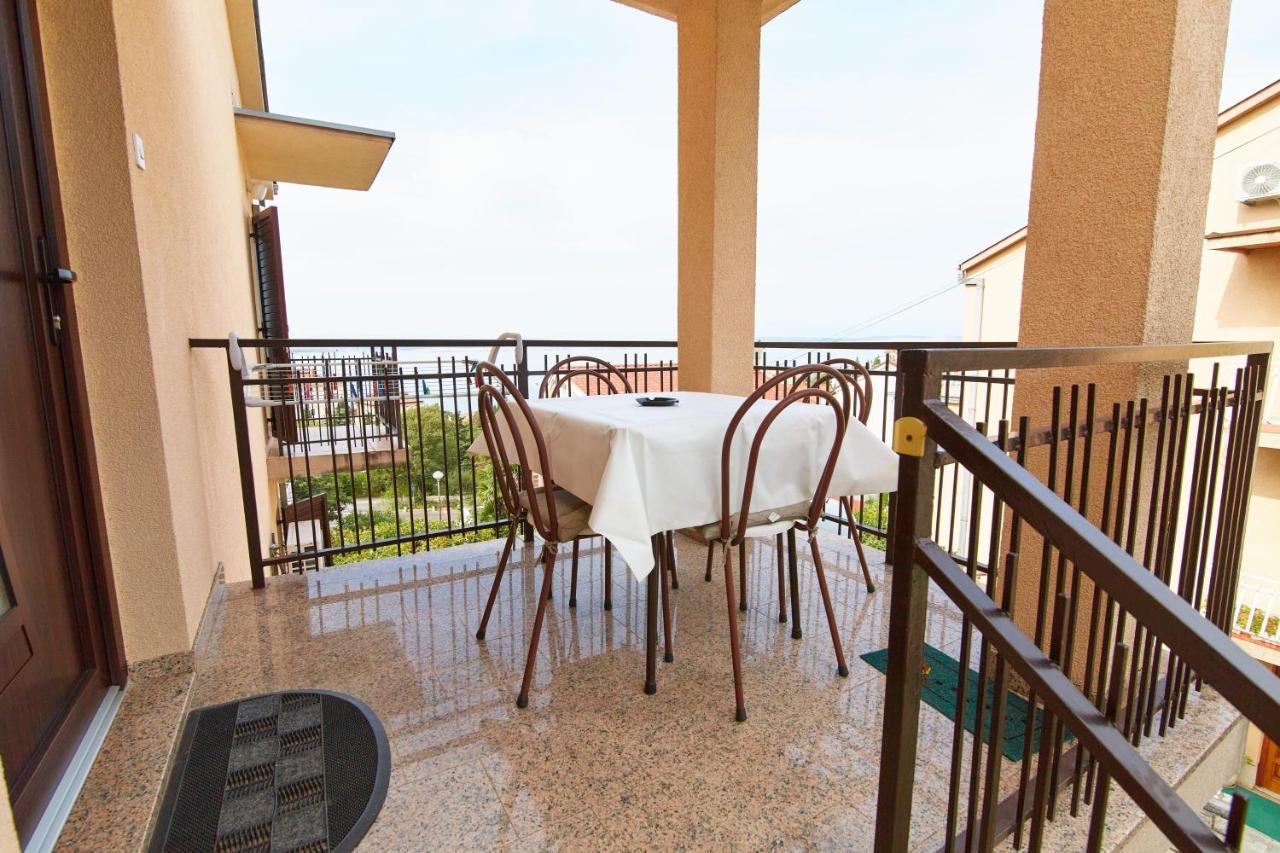 Apartments And Rooms With Parking Space Crikvenica - 19125 Luaran gambar